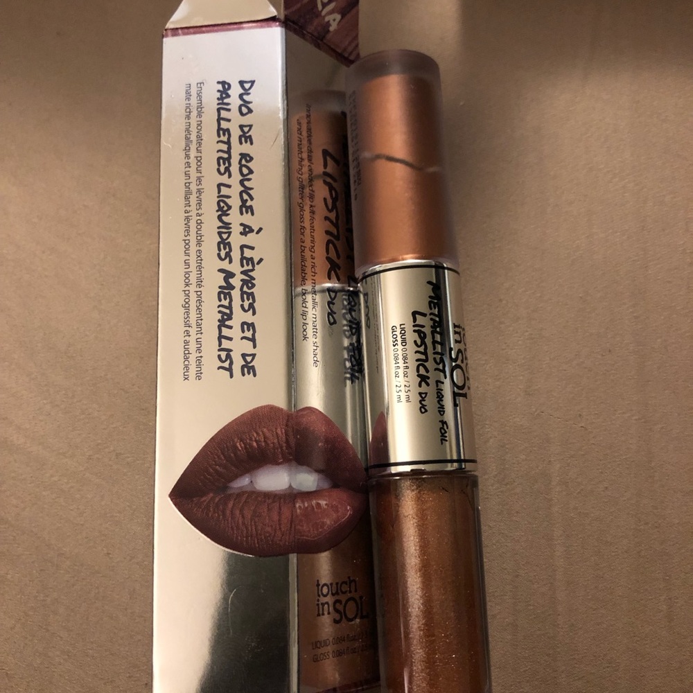 Touch in Sol liquid lipstick.